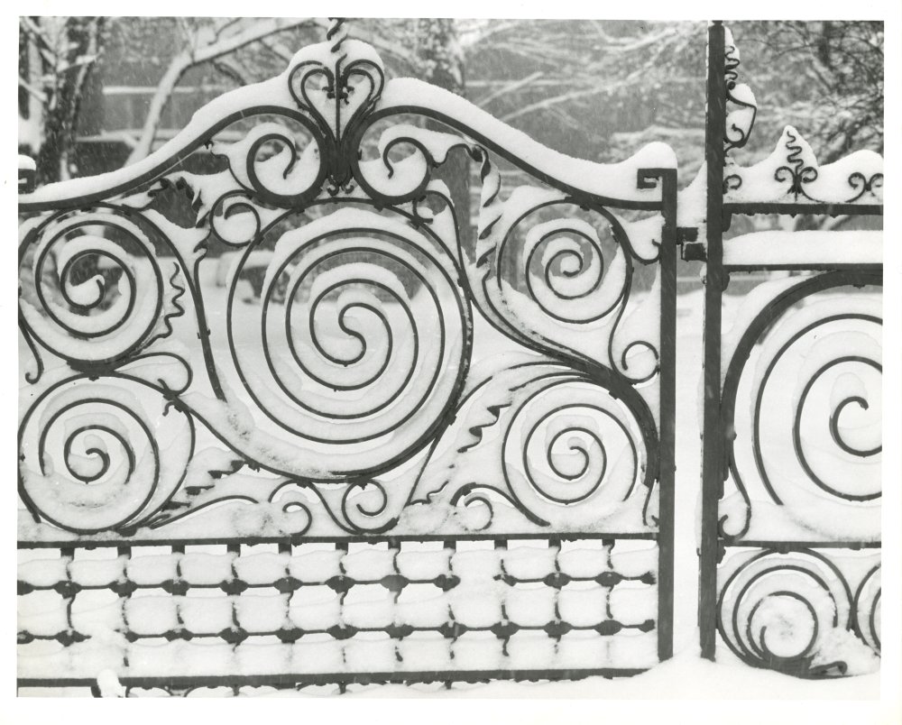 Winter Gate